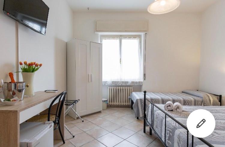 Hotel La Terrazza Peschiera del Garda Zewnętrze zdjęcie