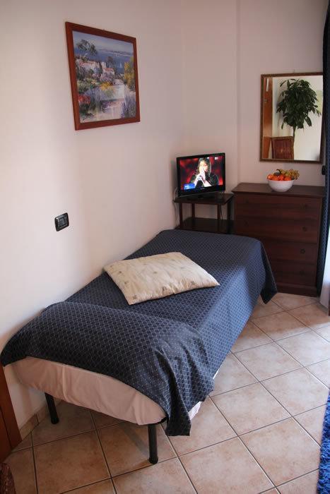 Hotel La Terrazza Peschiera del Garda Pokój zdjęcie